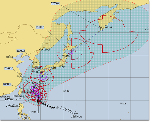 右折する台風